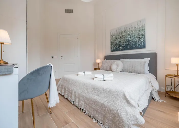 San Giovanni Fino A 6 Persone Apartment *
